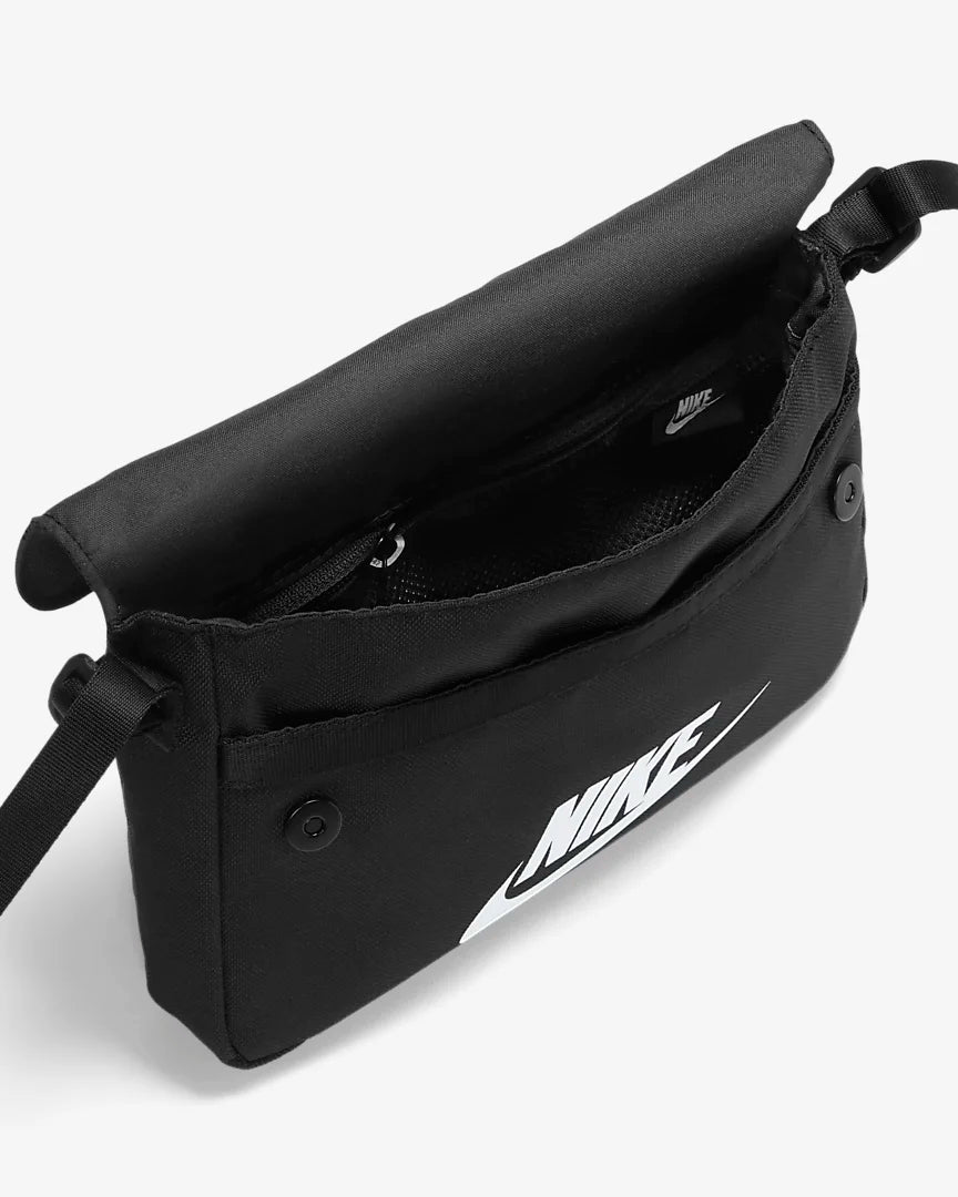 W Nike Futura 365 Crossbody Bag