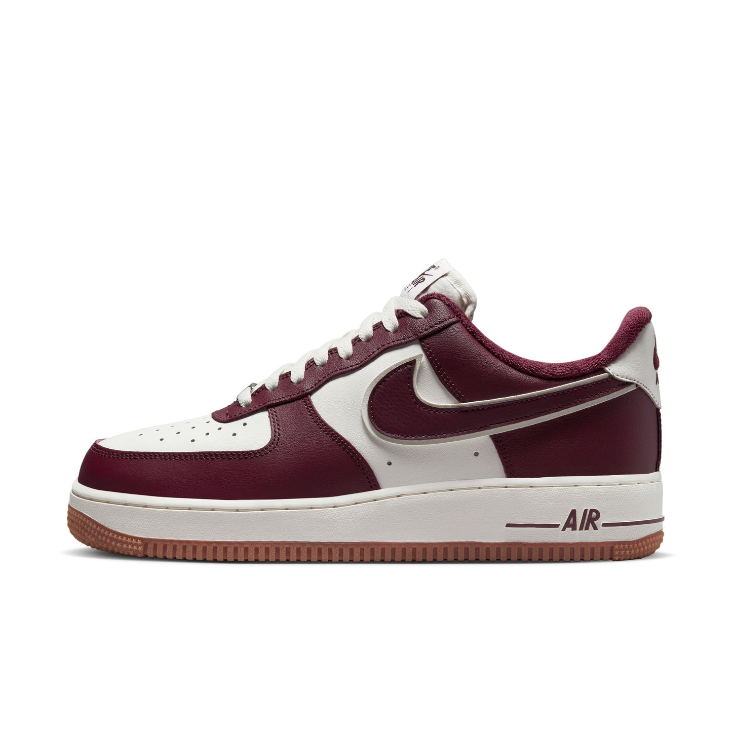 Air Force 1 '07 LV8 – Laced.