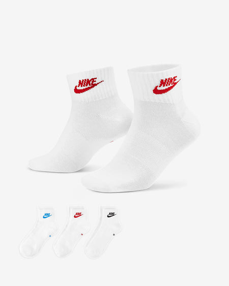 Nike Everyday EssentIal Crew Socks